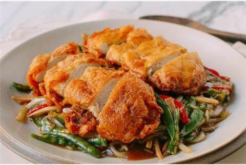 Cantonese Boneless Chicken