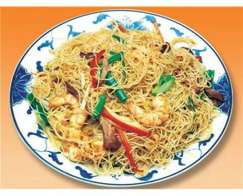 Singapore Style Chow Fun
